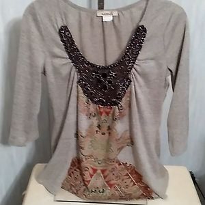 ONE World Petite Gray with Beaded V Neck Crop Top